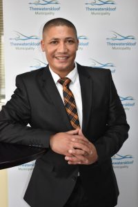 Coalition betrayal hands controversial TWK manager his job back