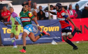 Vurige Ceejay van Botla Fire is nou ‘n kontrak by die Pumas aangebied