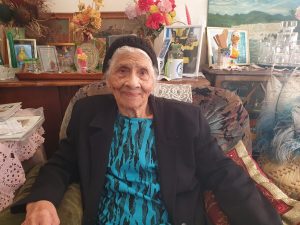 Geliefde Tannie Louis van Caledon onthou as omgeemens