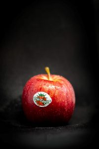 Early start sets the tone for a promising apple and pear season