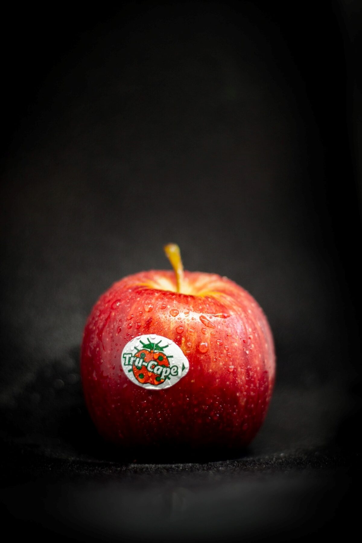 Early start sets the tone for a promising apple and pear season