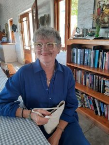 ‘Vuurtoringvroue’ stap ‘n ekstra myl om geld vir liefdadigheid in te samel