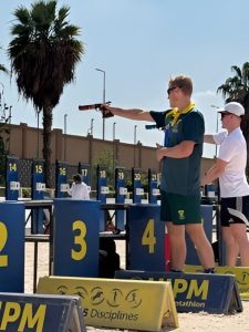 Plaasseun van Hermanus blink uit in moderne vyfkamp