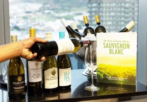 Bederf jouself en skink op 1 Mei ‘n glasie sauvignon