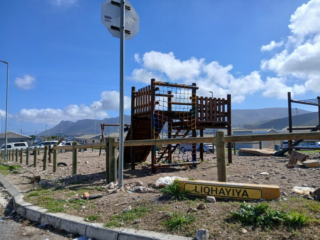alt="park in dire condition just months after completion.">