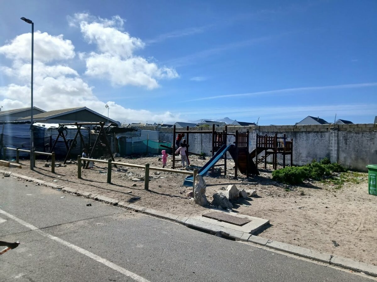 alt="100k unsafe playpark completed">