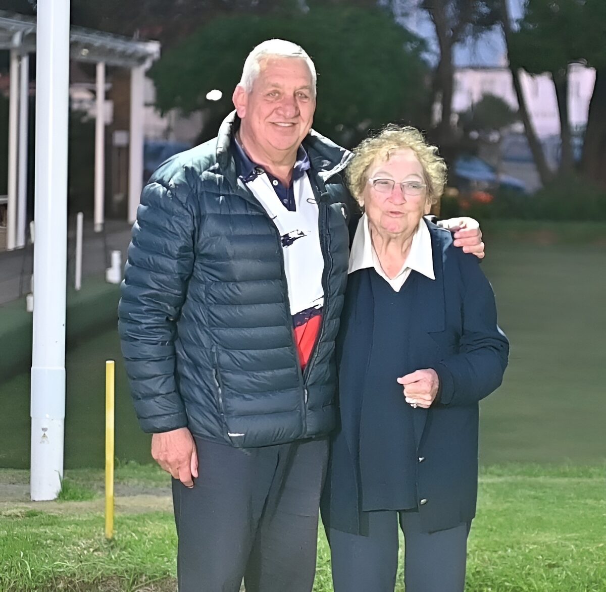 The president of the Bowling Club, Hannes Nel with Elsabe van der Westhuizen.