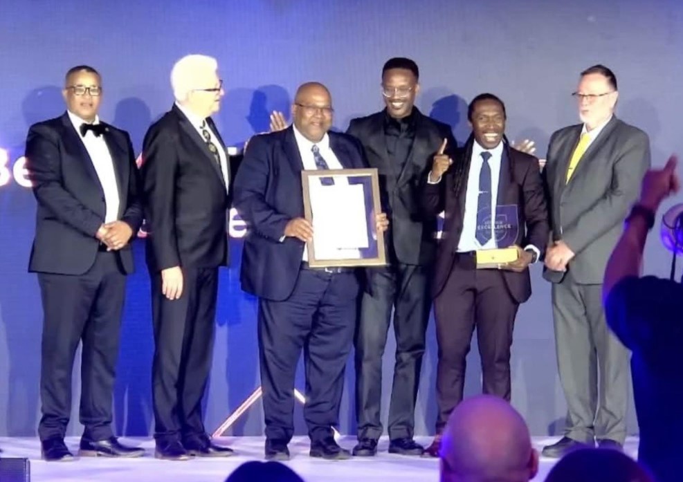 Efforts to restore damaged wetland in ancient Onrus peatland has earned Overstrand Municipality (OM) Silver at the Western Cape Government Service Excellence Awards.