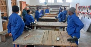 Botrivier residents take action and build its own school