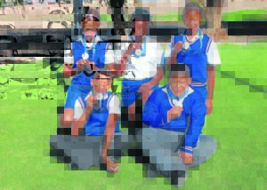 Atlete ryg medaljes in