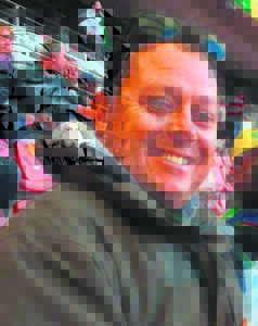 Jong pa sterf in motorfietsongeluk