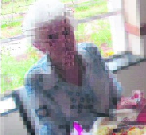 Marais Steyn-huis vir Bejaardes vier 40ste bestaansjaar