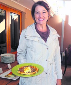 VLV stel Cinamon se pannekoeke op die proef