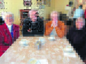 VLV reik uit na die oues van dae