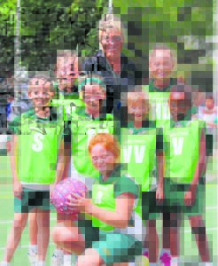 Karel Theron hou suksesvolle netbaldag