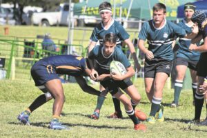 Marlow se spanne speel skitter rugby
