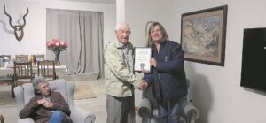 FAK vereer man van Graaff-Reinet vir onbaatsugtige diens