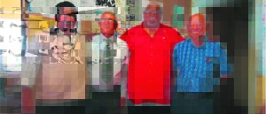 Skool spog met vier hoofde op sy personeel