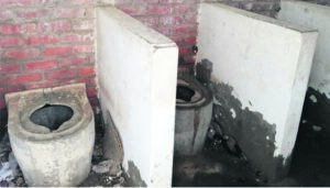 Owerheid sleep voete met geriewe