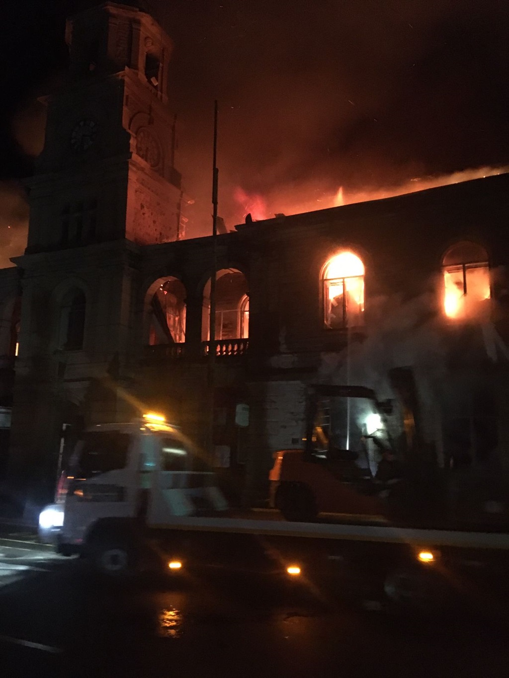 The fire broke out at around 23:00.