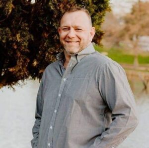 Western Cape police hunt theft suspect believed to be in East London