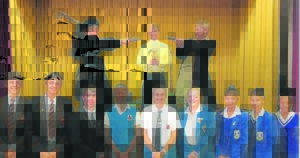 ‘Die Beer’ vermaak leerders