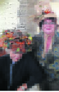 ATKV-dames spog met die fraaiste hooftooisels