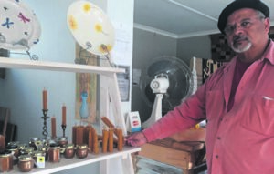 Kerse van byewas vir wanneer krag weer afgaan