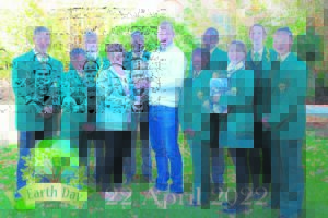 Middies gee om vir Moeder Aarde en die omgewing