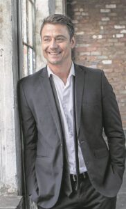 Hykie Berg kuier saam met ACVV Cradock