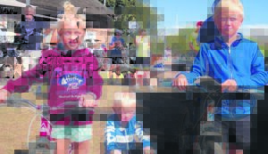 Kinders neem ook aan bergfietsmarathon deel