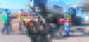 Ilinge youth fix potholes from community donations