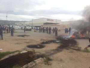 Komani residents protest over Town Hall inferno