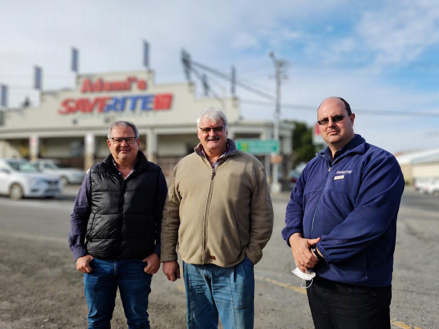 Chris Adami, Lou Venter and Harland Willard serving Cradock