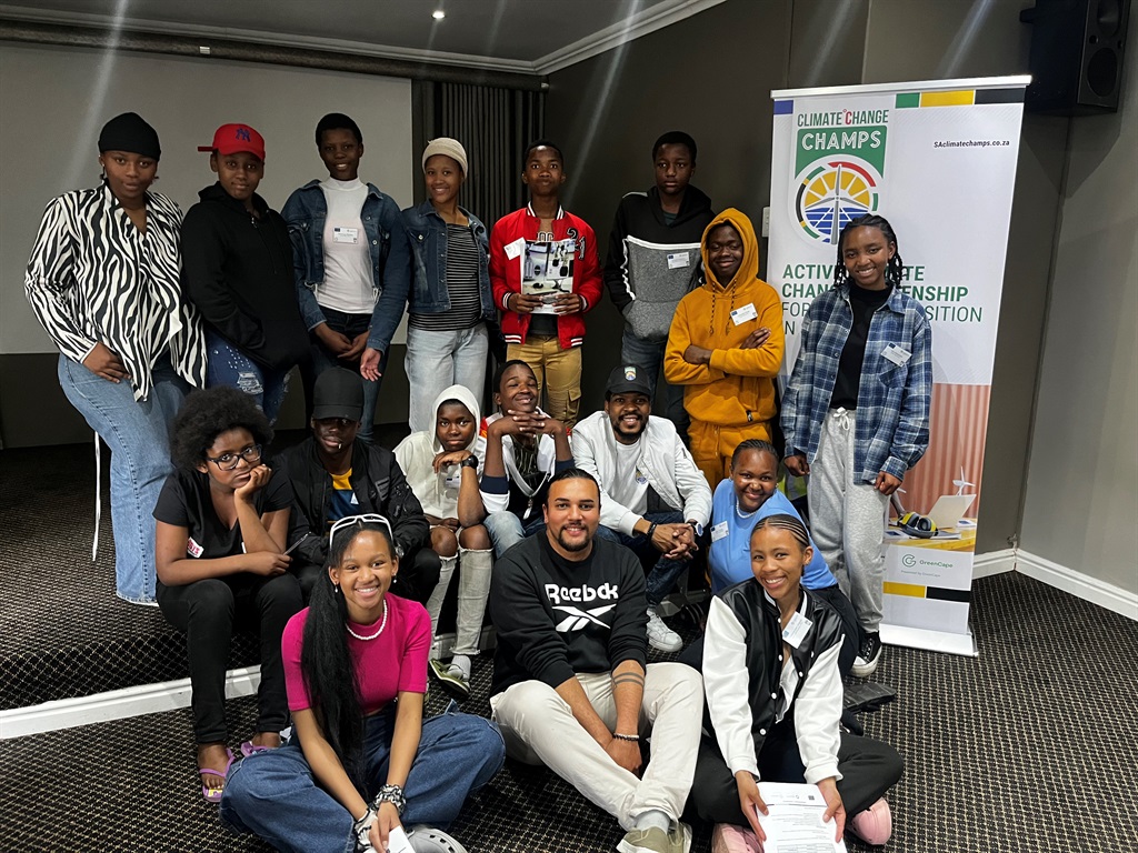 Youth cohort that attended the Presentation & Desi