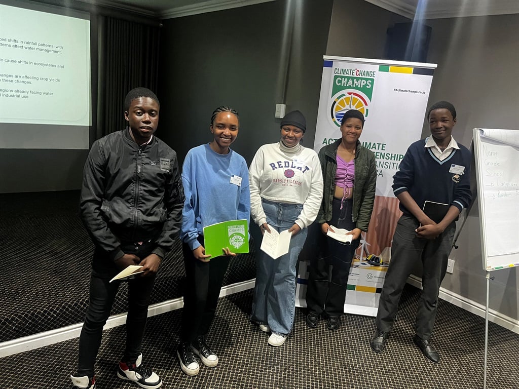 From left to right: Sanele Mredlana, Ima Breakfast