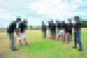 Fratsongeluk stuit dié gholf-afrigter nie!