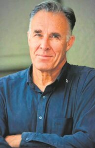 Phillip Henn se boere Western vir lui lesers