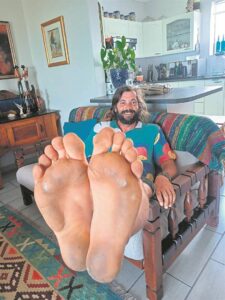 Gedeelde passie maak taal onnodig in die woud