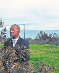 Local videographer to film fascinating short story about aliens