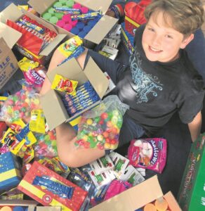 Christmas gift drive for 300 children in Jeffreys Bay