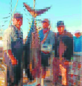 Rehan Vosloo vang reuse-geelvintuna