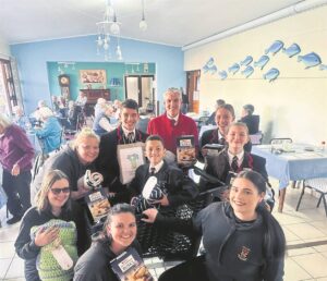 Stulting Primary reaches out to elderly