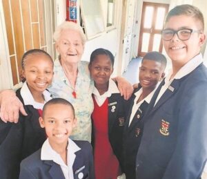 Warming Hearts: Stulting Primary’s annual winter elderly outreach