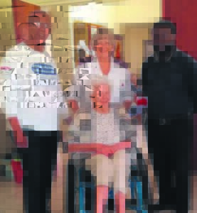 Ons Tuiste receives wheelchairs