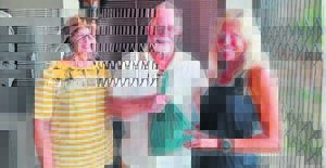 JBay Christmas house donates generous amount to animal rescue