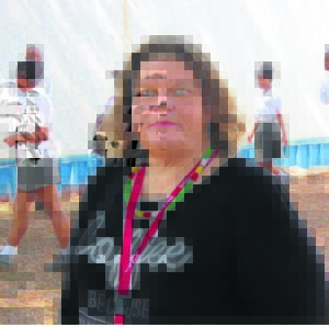 Vyftigjarige kry graad ná lang en moeilike pad