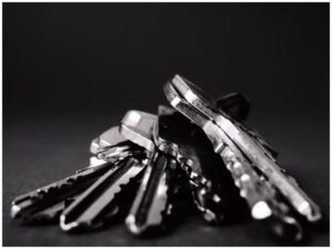 VERONICA VERTEL | Sleutels maak mos deure oop