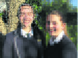 Two Kareedouw-sisters scoop top scores