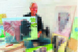 Knap hande toor met ’n kwas